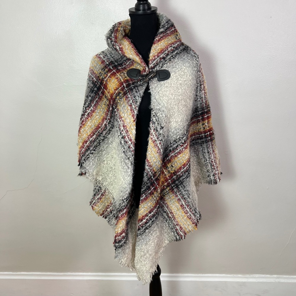 ACCESSORY ST Plaid Poncho Cape Duster Toggle Closure One Size